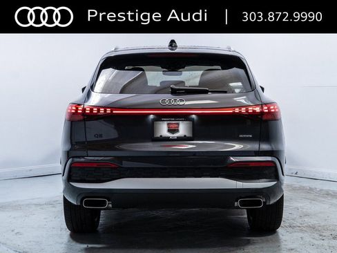 Used 2025 Audi Q5 Premium Plus w/ Premium Plus image 7