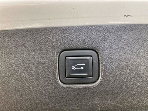 Used 2021 Chevrolet Blazer RS w/ Enhanced Convenience Package AWD/4WD image 24