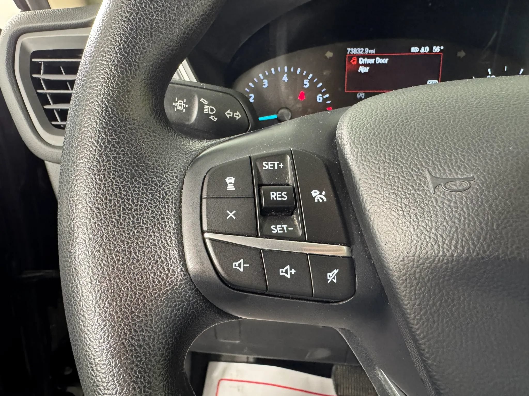 Used 2020 Ford Escape SE AWD/4WD image 15