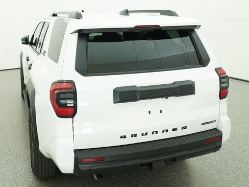 New 2026 Toyota 4Runner 4WD image 9