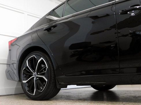 Used 2023 Nissan Altima 2.5 SR image 10