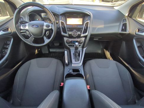 Used 2012 Ford Focus Titanium w/ Cargo Management Pkg image 15