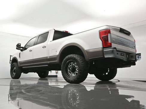 Used 2019 Ford F350 King Ranch w/ King Ranch Ultimate Package AWD/4WD image 44