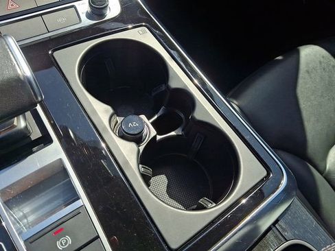 Used 2023 Audi Q7 3.0T Premium Plus image 31