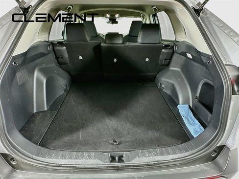 Used 2025 Toyota RAV4 LE AWD/4WD image 11