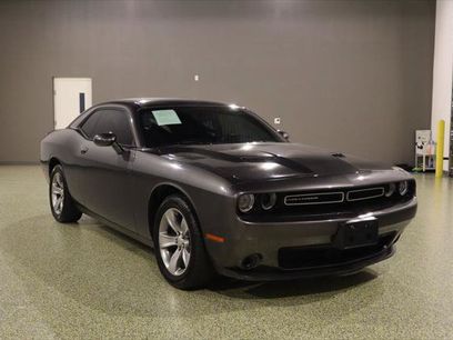 Used 2016 Dodge Challenger SXT w/ Sound Group