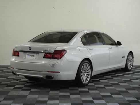 Used 2013 BMW 740Li xDrive w/ Executive Pkg AWD/4WD image 6