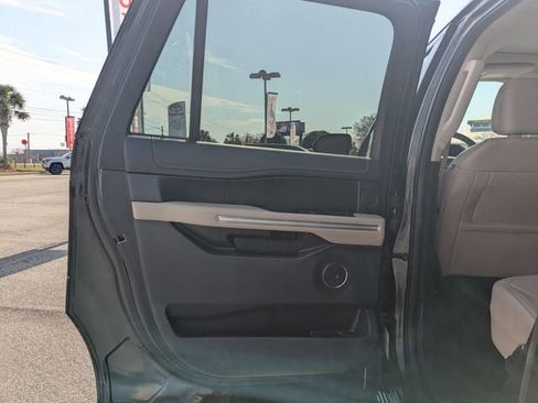 Used 2024 Ford Expedition Max Limited RWD image 25