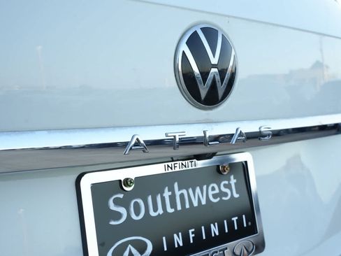 Used 2021 Volkswagen Atlas SEL FWD image 19