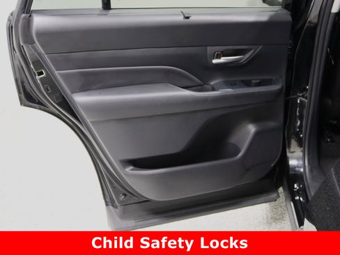 Used 2024 Toyota Grand Highlander XLE image 27