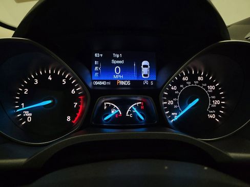 Used 2017 Ford Escape Titanium AWD/4WD image 23