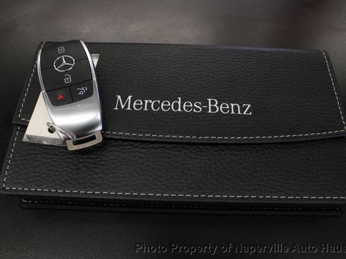Used 2021 Mercedes-Benz GLB 250 4MATIC image 48