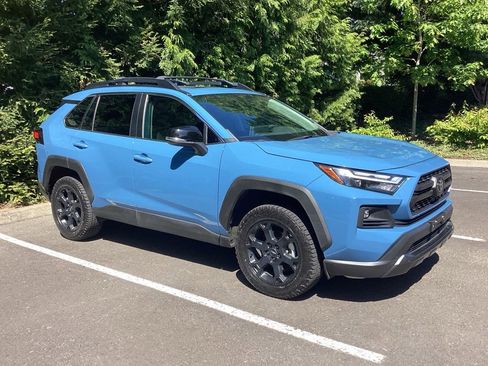 Used 2022 Toyota RAV4 TRD Off-Road w/ TRD Off-Road Weather Package AWD/4WD image 12