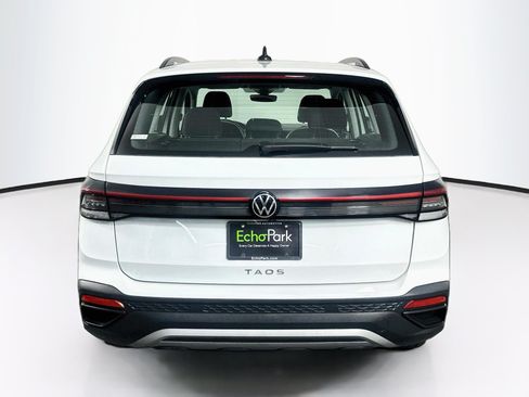 Used 2025 Volkswagen Taos S FWD image 7