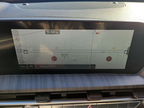 Certified 2023 Kia Telluride EX w/ EX Captain's Chair Package image 34