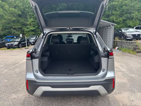 Used 2026 Volkswagen Tiguan SE AWD/4WD image 27