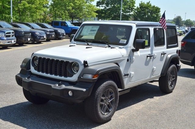 New 2026 Jeep Wrangler Unlimited Sport AWD/4WD image 4