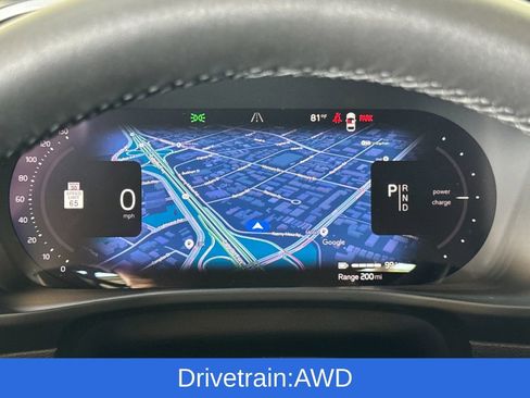 Certified 2023 Volvo XC40 Recharge Ultimate image 23