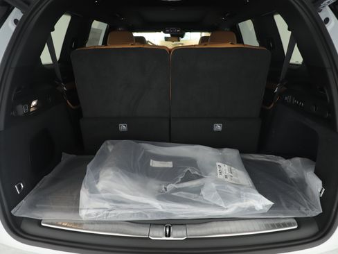 New 2025 Jeep Grand Cherokee L Summit image 5