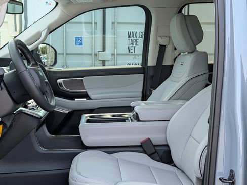 New 2026 Ford Expedition Max Platinum AWD/4WD image 25