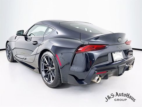 Used 2026 Toyota Supra Premium w/ Driver Assist Package image 5