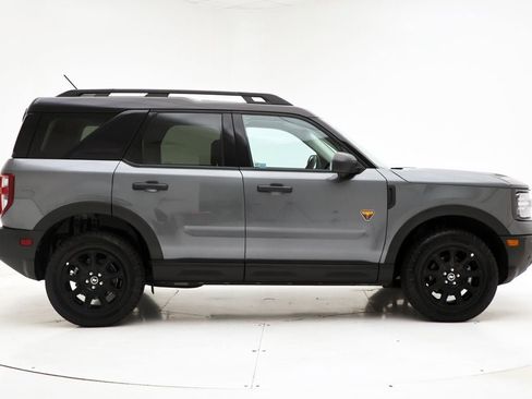 Used 2025 Ford Bronco Sport Badlands AWD/4WD image 3