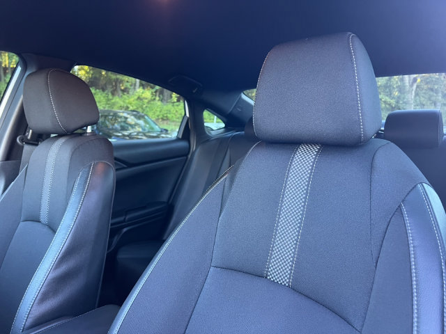 Used 2019 Honda Civic Sport image 11