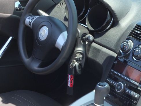 Used 2007 Saturn Sky RWD image 11
