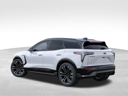 New 2026 Chevrolet Blazer EV SS AWD/4WD image 4