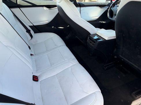 Used 2020 Tesla Model S Long Range AWD/4WD image 31