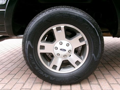Used 2005 Ford F150 FX4 AWD/4WD image 41