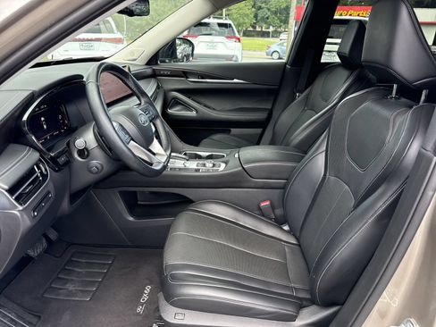 Used 2022 INFINITI QX60 Sensory w/ Vision Package FWD image 9