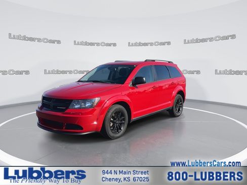 Used 2020 Dodge Journey SE w/ SE Popular Equipment Group image 4