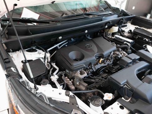 Used 2024 Toyota RAV4 Adventure w/ Convenience Package image 33