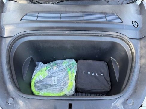 Used 2020 Tesla Model Y Performance image 19