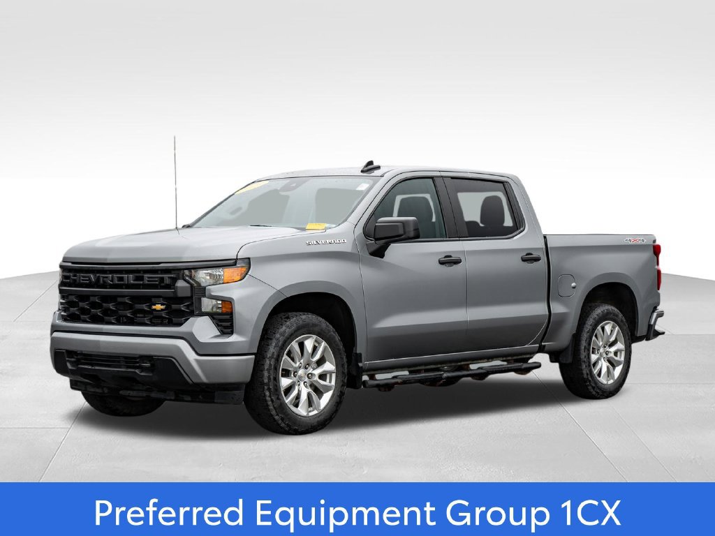 Used 2023 Chevrolet Silverado 1500 Custom AWD/4WD image 3