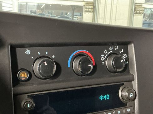 New 2026 Chevrolet Express 2500 w/ Driver Convenience Package image 27