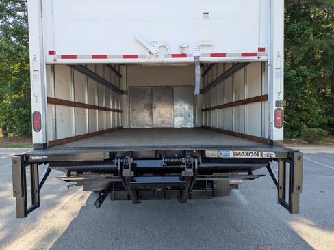 Certified 2024 Ford E-450 and Econoline 450 Super Duty w/ Power Windows & Locks Group RWD image 21