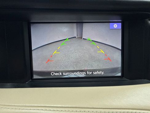 Used 2017 INFINITI QX30 Premium w/ Navigation Package FWD image 28