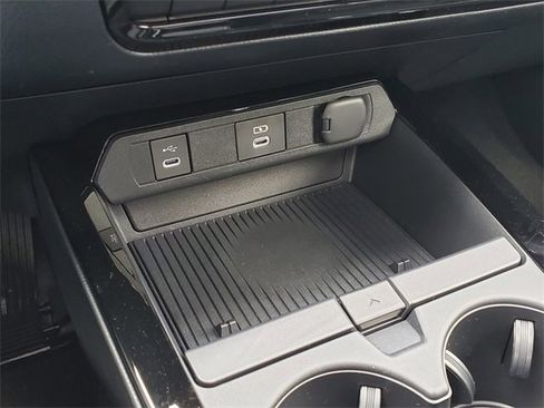 New 2026 Toyota Prius XLE image 30