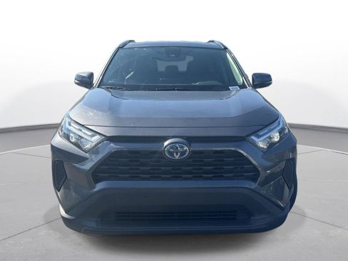 Used 2023 Toyota RAV4 XLE AWD/4WD image 3