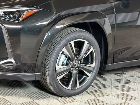 New 2026 Lexus UX 300h AWD image 4