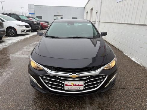 Certified 2023 Chevrolet Malibu LT w/ Driver Confidence Package image 6