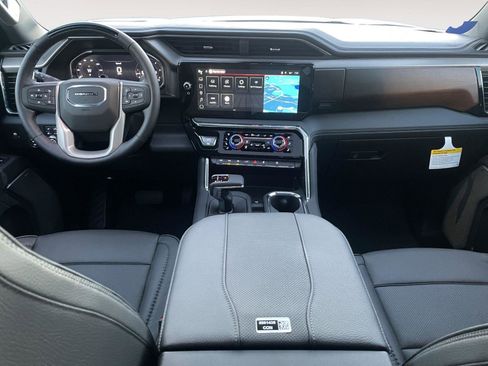 New 2026 GMC Sierra 1500 Denali AWD/4WD image 10