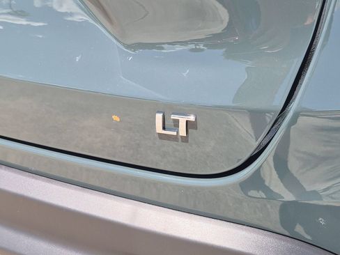 New 2026 Chevrolet Trax LT w/ LT Convenience Package FWD image 7