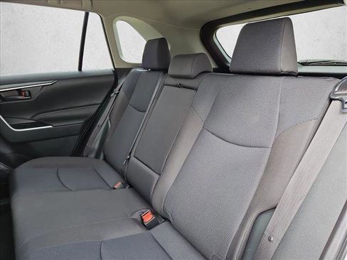 Used 2025 Toyota RAV4 LE AWD/4WD image 19