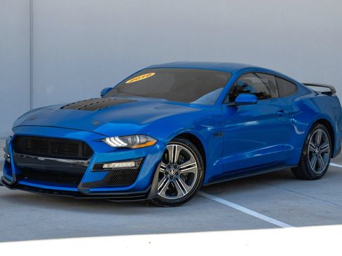 Used 2019 Ford Mustang GT RWD image 13