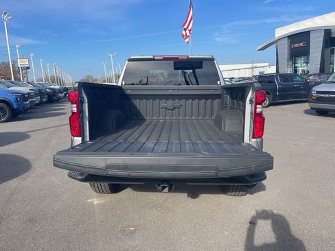 Used 2025 Chevrolet Silverado 1500 Custom Trail Boss w/ Turbomax Blackout Package image 26
