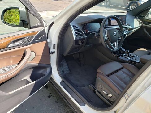 Used 2023 BMW X3 xDrive30i w/ Premium Package image 9