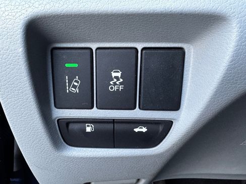 Used 2015 Acura TLX w/ Technology Package image 30